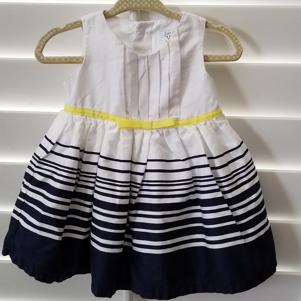 💕 Carter's Baby Girl Dress, 3 Months